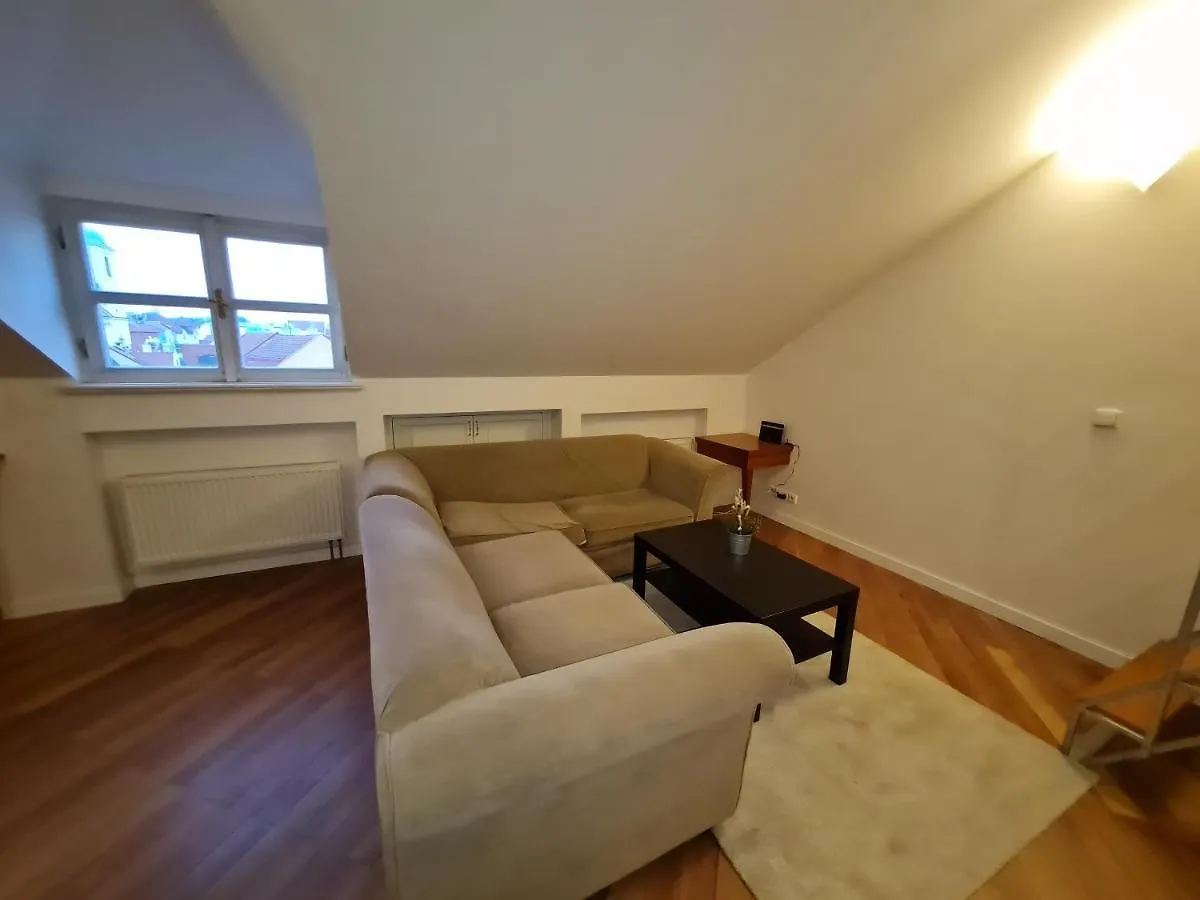 Nux Prague Old Town Square Apartments Masna