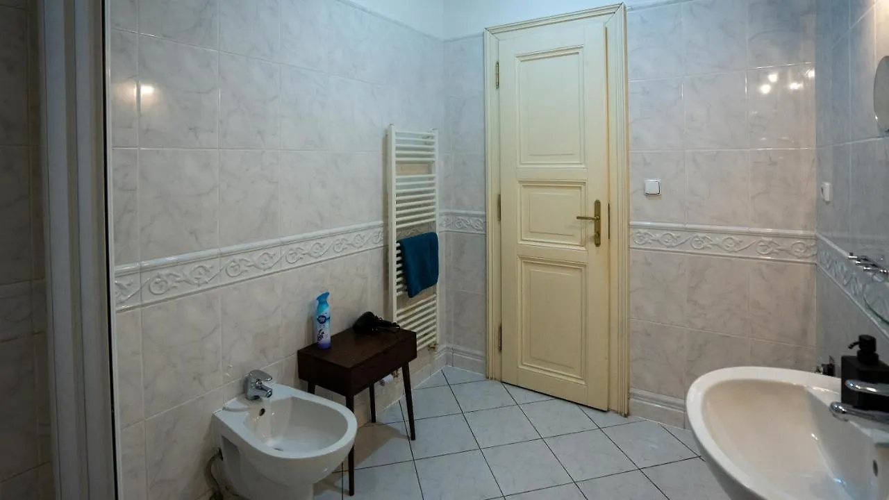 Nux Prague Old Town Square Apartments Masna
