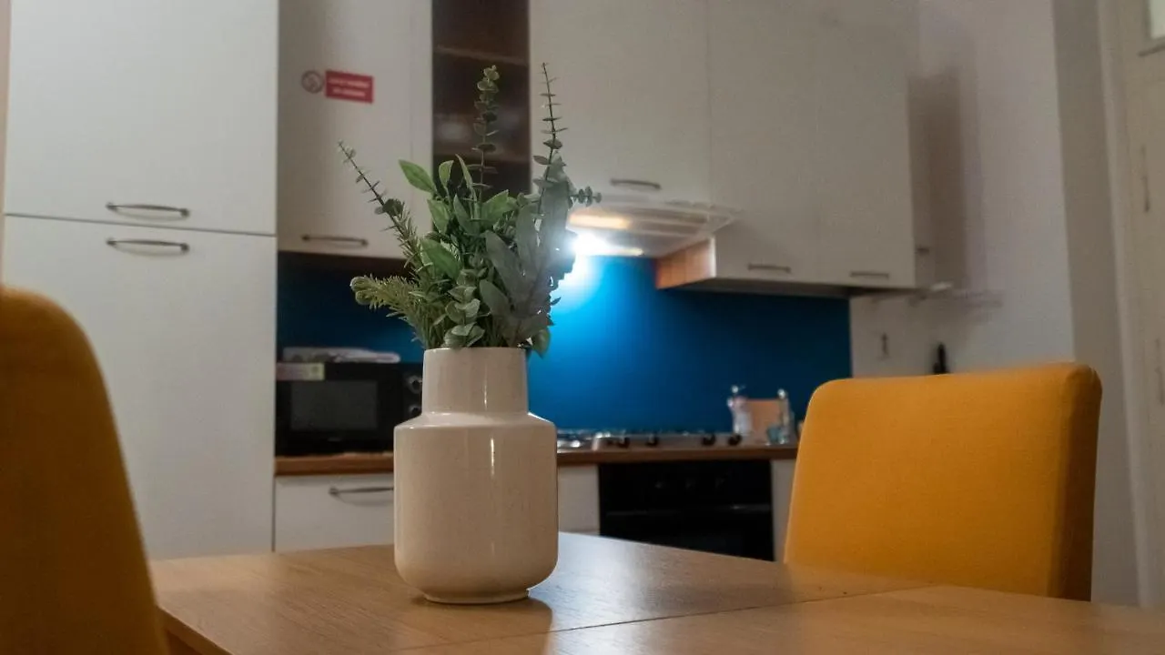 Nux Prague Old Town Square Apartments Masna