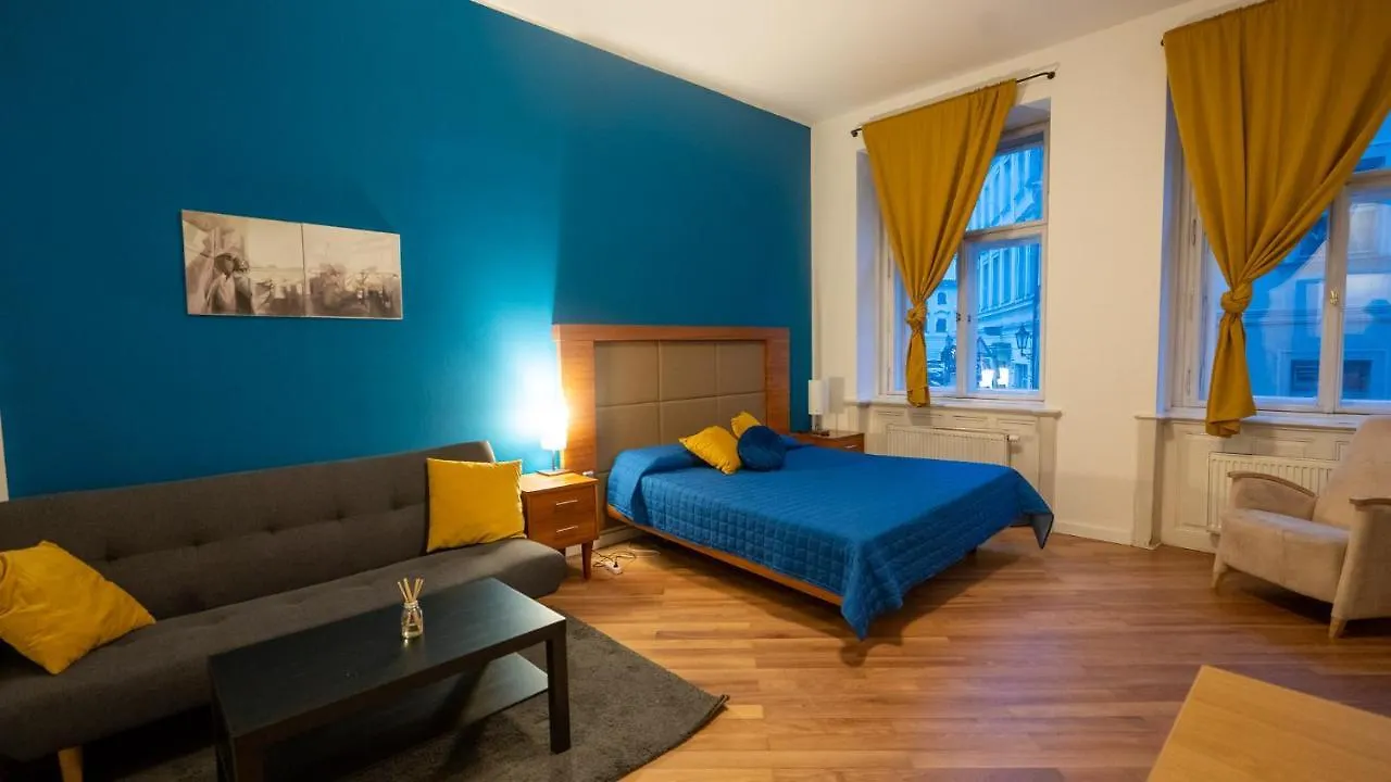 Nux Prague Old Town Square Apartments Masna