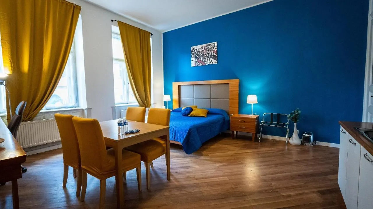 Nux Prague Old Town Square Apartments Masna